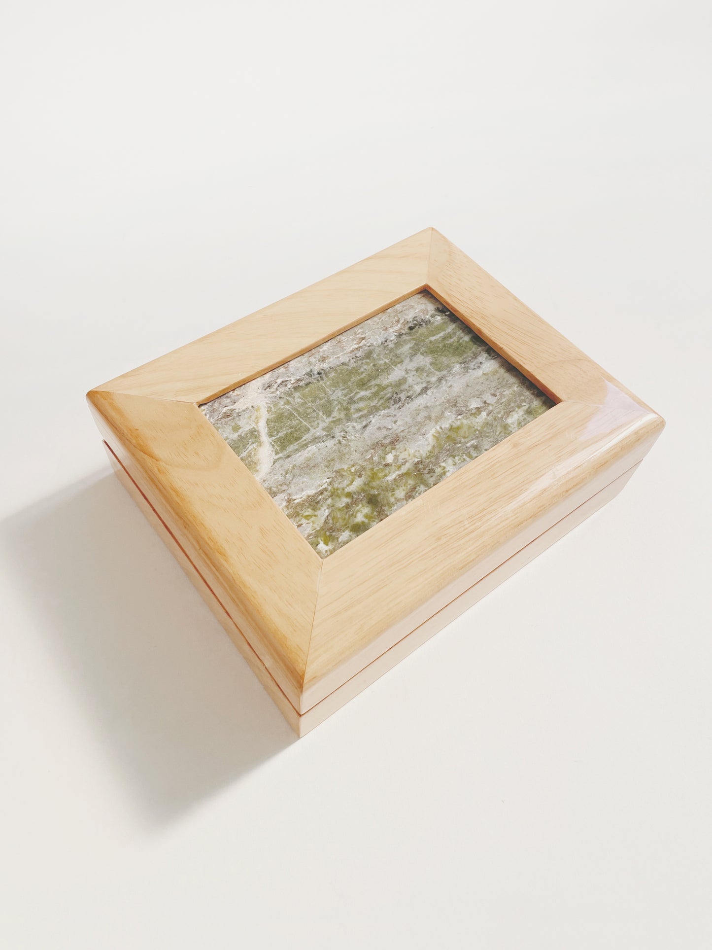 Maple and Serpentine Jewelry Box