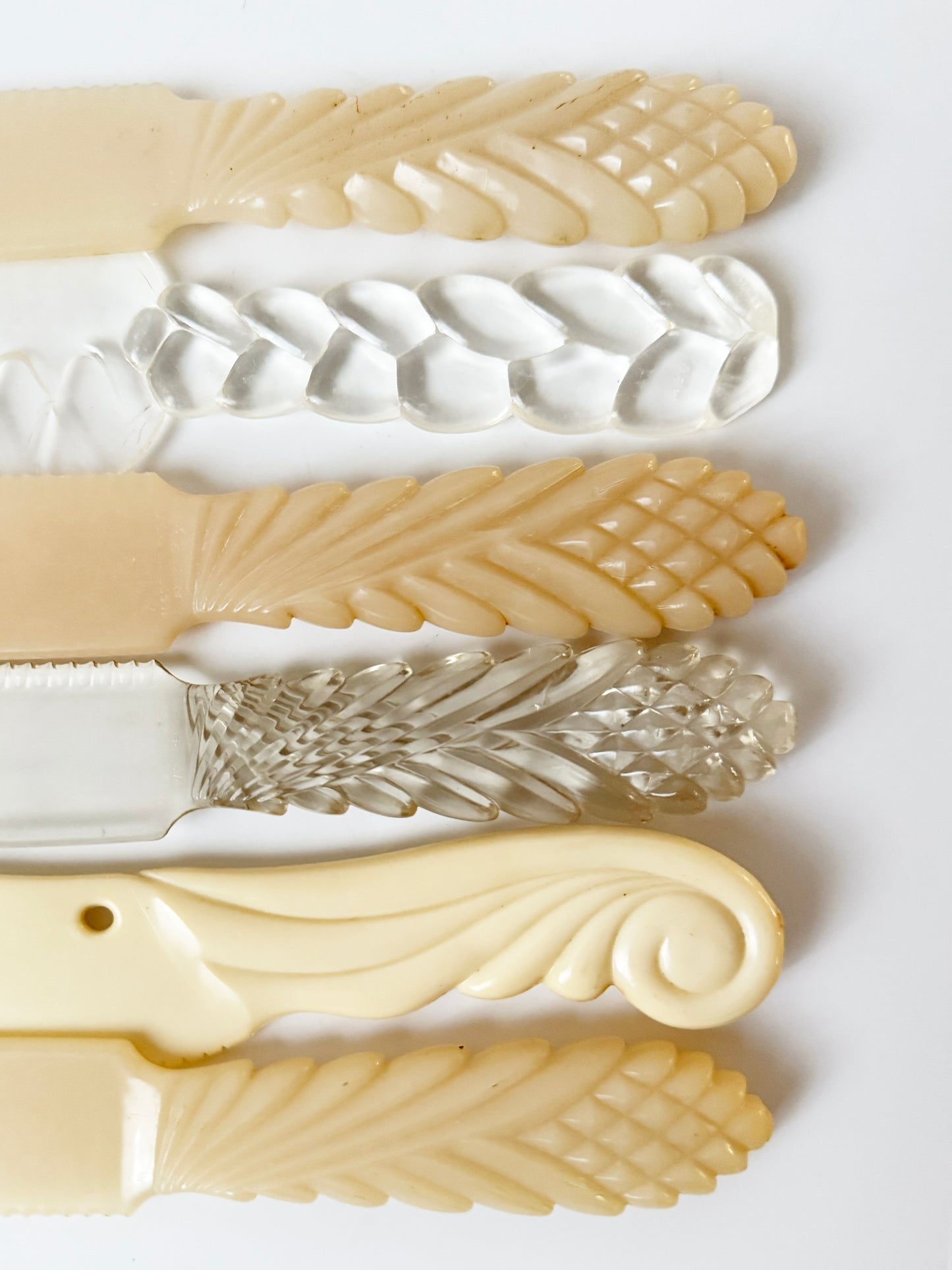 Celluloid Knives - Set of Three